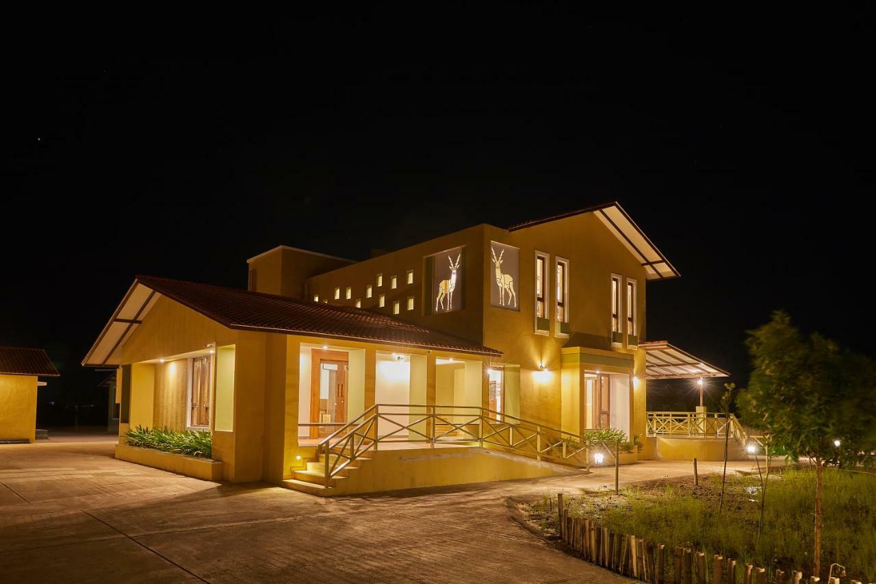 Blackbuck Safari Lodge Velavadar Bavliari Exterior photo